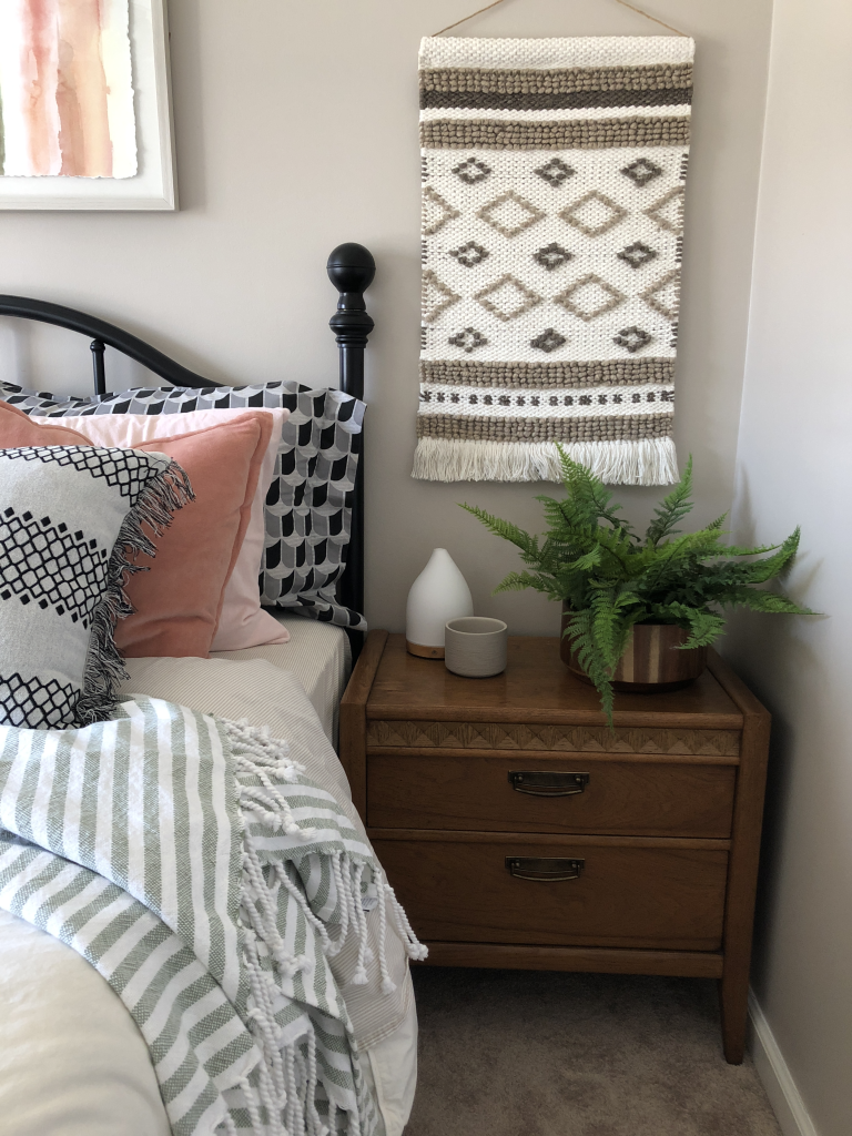 My Favorite Second-Hand Home Decor Items